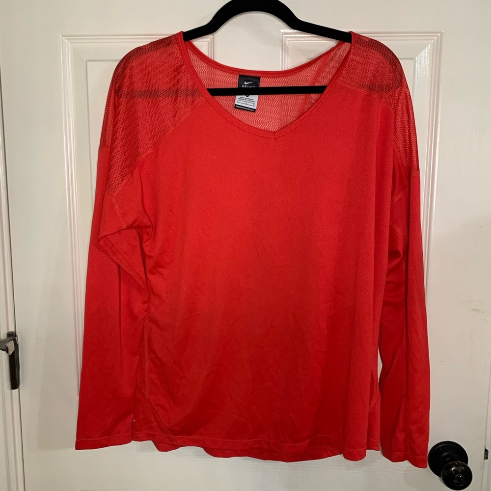 Nike dri fit top